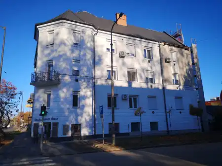 Eladó téglalakás, Békéscsaba 2 szoba 58 m² 46 M Ft