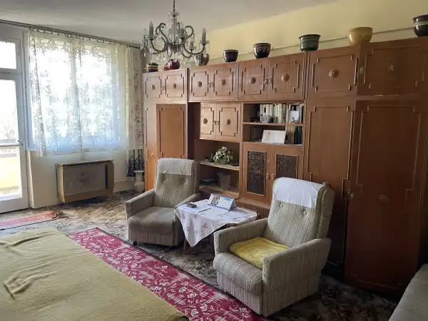 Eladó téglalakás, Békéscsaba 2 szoba 52 m² 19.5 M Ft