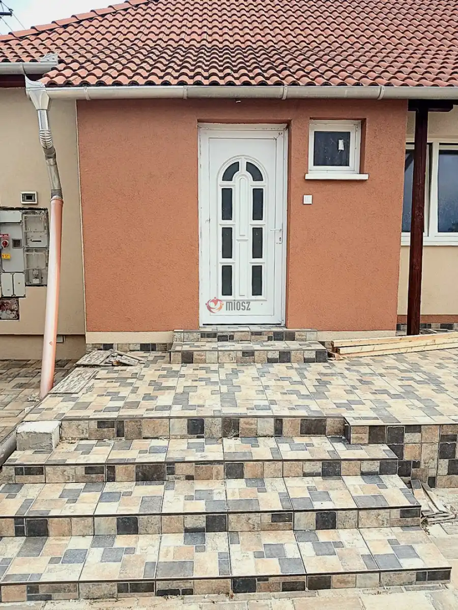 eladó téglalakás, Berettyóújfalu