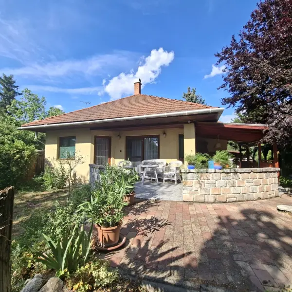 Eladó téglalakás, Bicske 6 m² 85 M Ft + Áfa