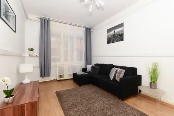 Eladó téglalakás, Budapest, I. kerület 1+1 szoba 36 m² 66 M Ft