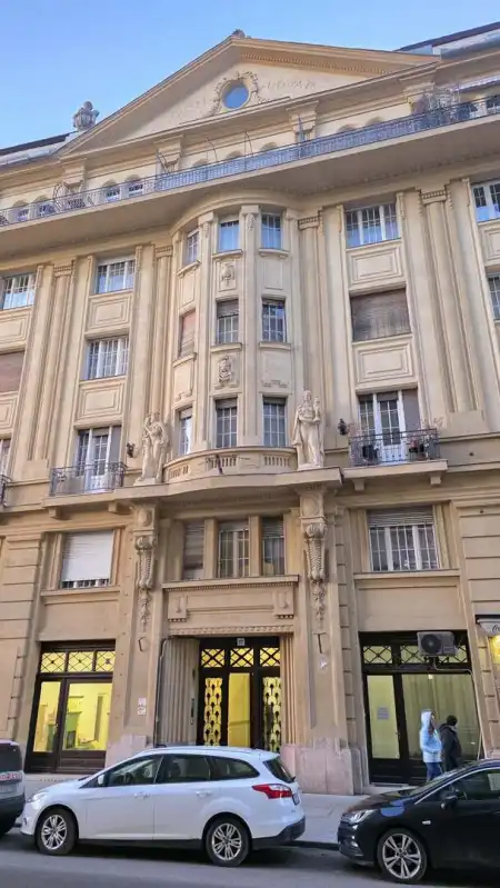 Eladó téglalakás, Budapest, I. kerület 1 szoba 36 m² 54 M Ft