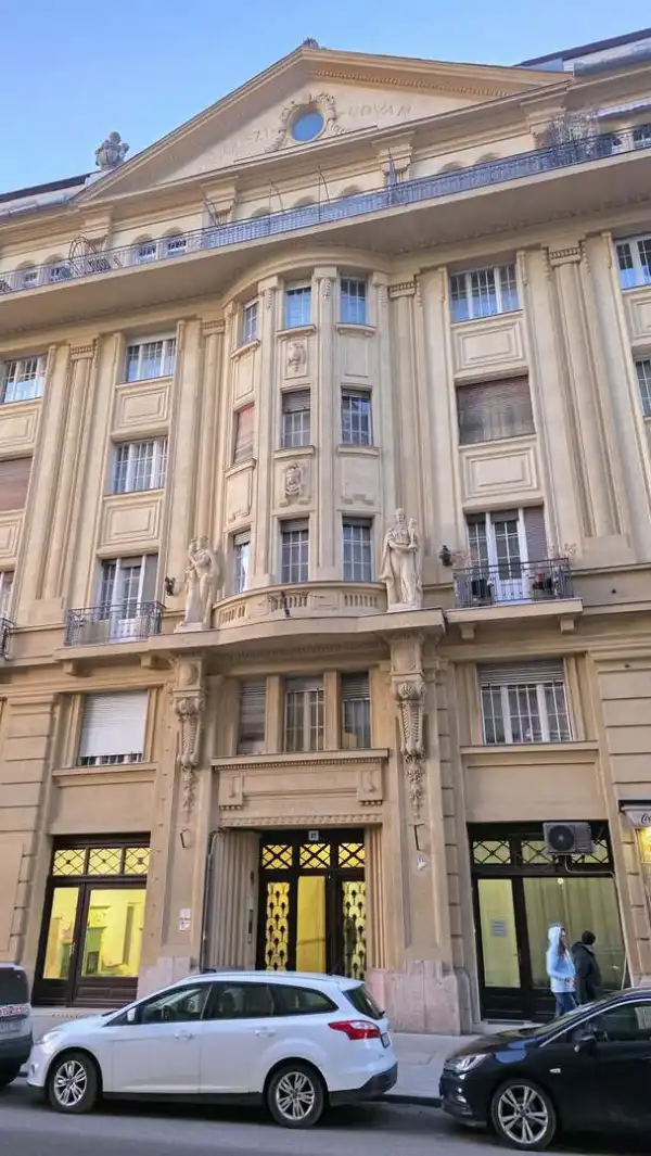 Eladó téglalakás, Budapest, I. kerület 1 szoba 36 m² 54 M Ft