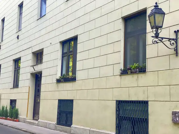 Eladó téglalakás, Budapest, I. kerület 1 szoba 47 m² 89.9 M Ft