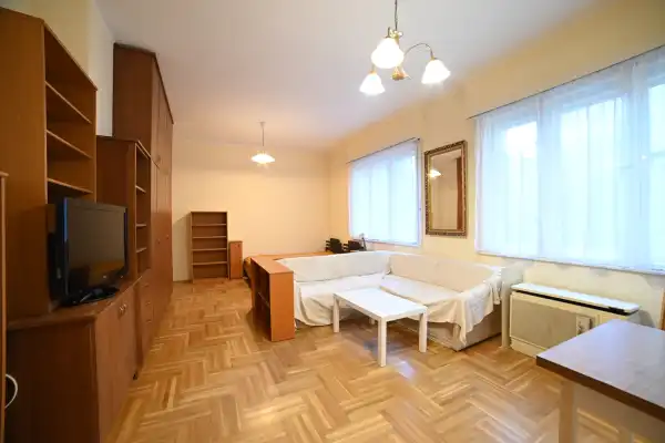 Eladó téglalakás, Budapest, II. kerület 1 szoba 45 m² 65.25 M Ft