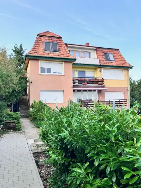 Eladó téglalakás, Budapest, III. kerület 2 szoba 78 m² 71.5 M Ft