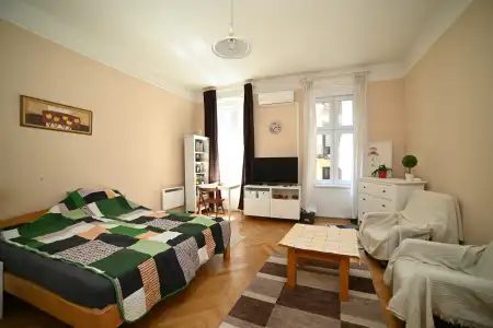 eladó téglalakás, Budapest, IX. kerület