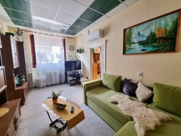 Eladó téglalakás, Budapest, IX. kerület 1+1 szoba 46 m² 65 M Ft