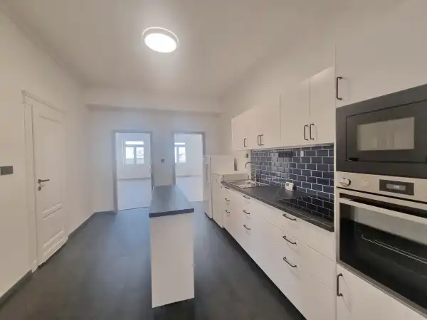 Eladó téglalakás, Budapest, IX. kerület 3 szoba 110 m² 150 M Ft