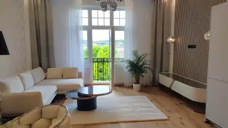 Eladó téglalakás, Budapest, V. kerület 2+1 szoba 71 m² 279 M Ft