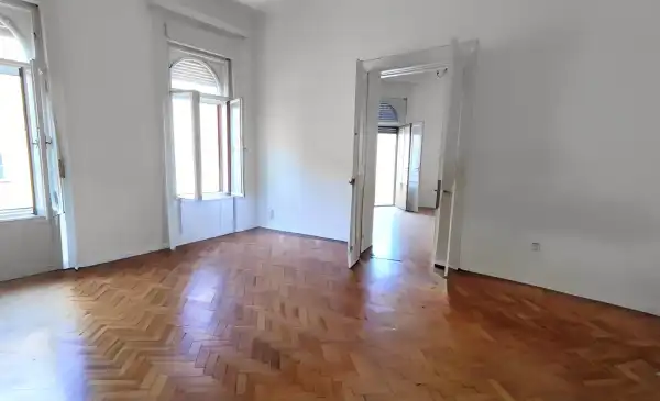 Eladó téglalakás, Budapest, V. kerület 2 szoba 74 m² 133 M Ft