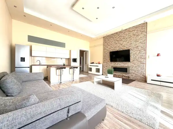 Eladó téglalakás, Budapest, V. kerület 2 szoba 85 m² 149.9 M Ft