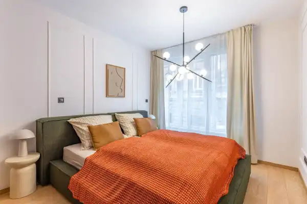 Eladó téglalakás, Budapest, VI. kerület 2 szoba 48 m² 84.9 M Ft
