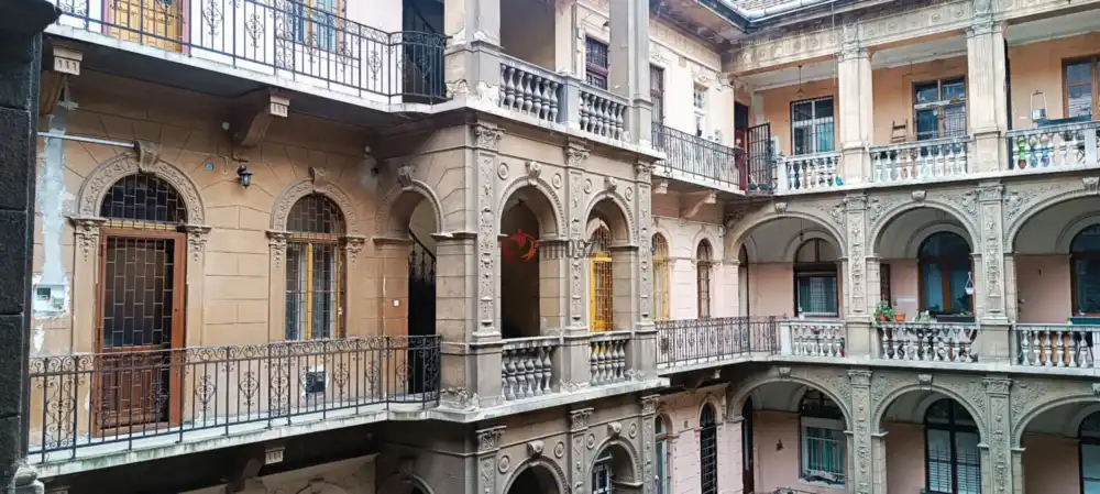 Budapest, VI. kerület - Terézváros (Nagykörúton kívül)