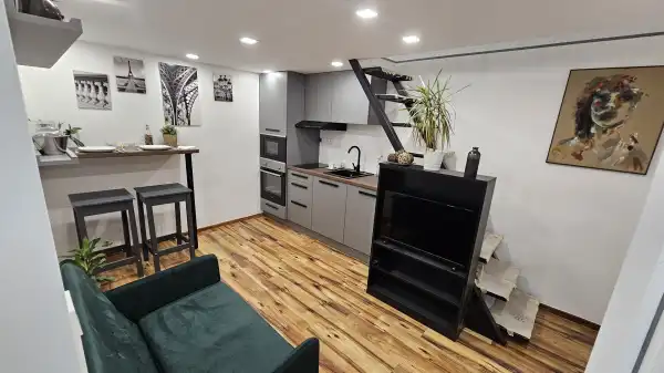 Eladó téglalakás, Budapest, VII. kerület 1 szoba 12 m² 34.8 M Ft
