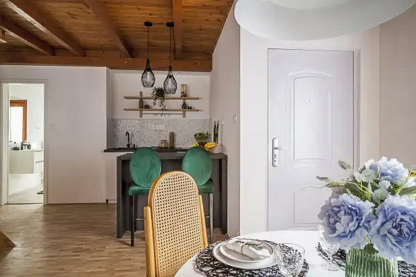 Eladó téglalakás, Budapest, VII. kerület 6 szoba 105 m² 129.9 M Ft