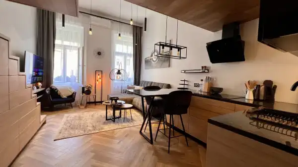 Eladó téglalakás, Budapest, VII. kerület 2 szoba 45 m² 84.9 M Ft