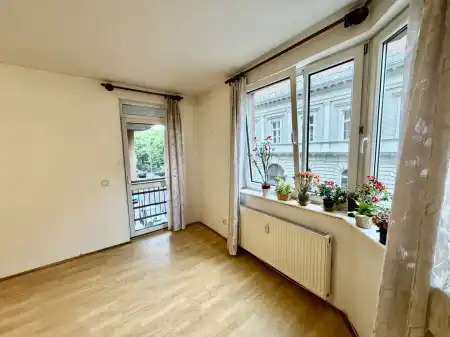Eladó téglalakás, Budapest, VII. kerület 2 szoba 54 m² 77.5 M Ft
