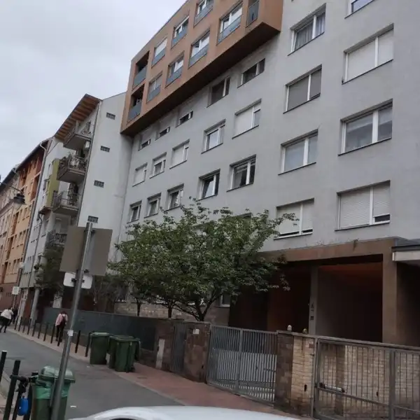 Eladó téglalakás, Budapest, VIII. kerület 2 szoba 54 m² 78 M Ft