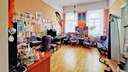 Eladó téglalakás, Budapest, VIII. kerület 3+1 szoba 94 m² 79.9 M Ft