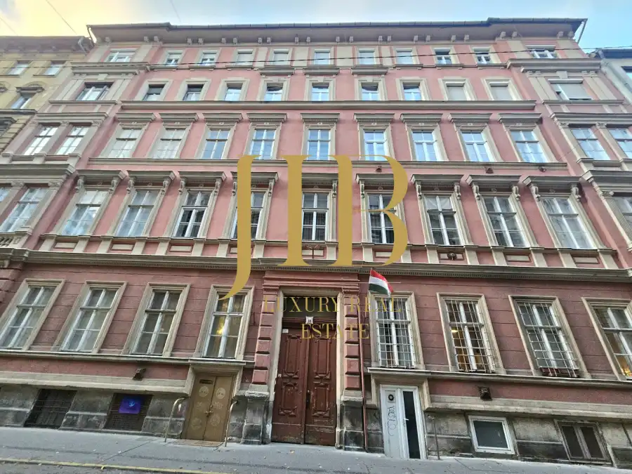 eladó téglalakás, Budapest, VIII. kerület