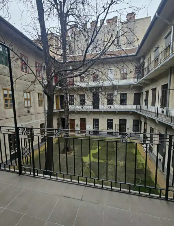 Eladó téglalakás, Budapest, VIII. kerület 3 szoba 70 m² 112 M Ft