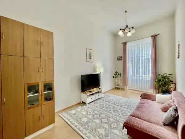 Eladó téglalakás, Budapest, VIII. kerület 2 szoba 51 m² 69.9 M Ft