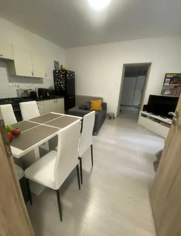 Eladó téglalakás, Budapest, X. kerület 2+1 szoba 49 m² 65 M Ft