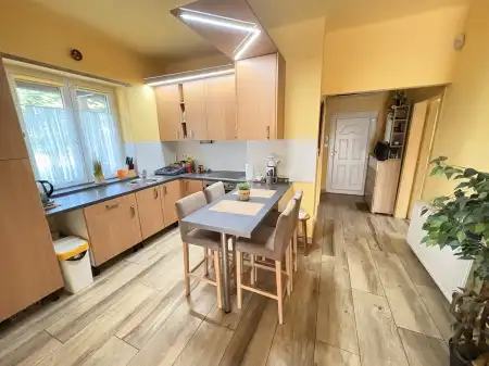 Eladó téglalakás, Budapest, XI. kerület 2 szoba 71 m² 110 M Ft