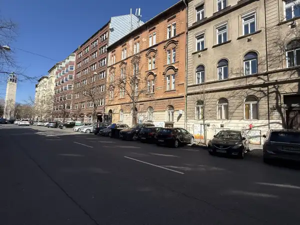 Eladó téglalakás, Budapest, XII. kerület 1 szoba 25 m² 49.9 M Ft