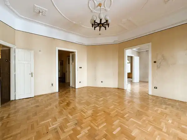 Eladó téglalakás, Budapest, XIII. kerület 5+1 szoba 155 m² 159.9 M Ft