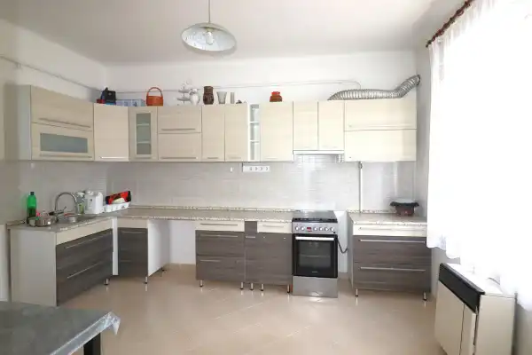 Eladó téglalakás, Budapest, XX. kerület 2 szoba 68 m² 69.9 M Ft