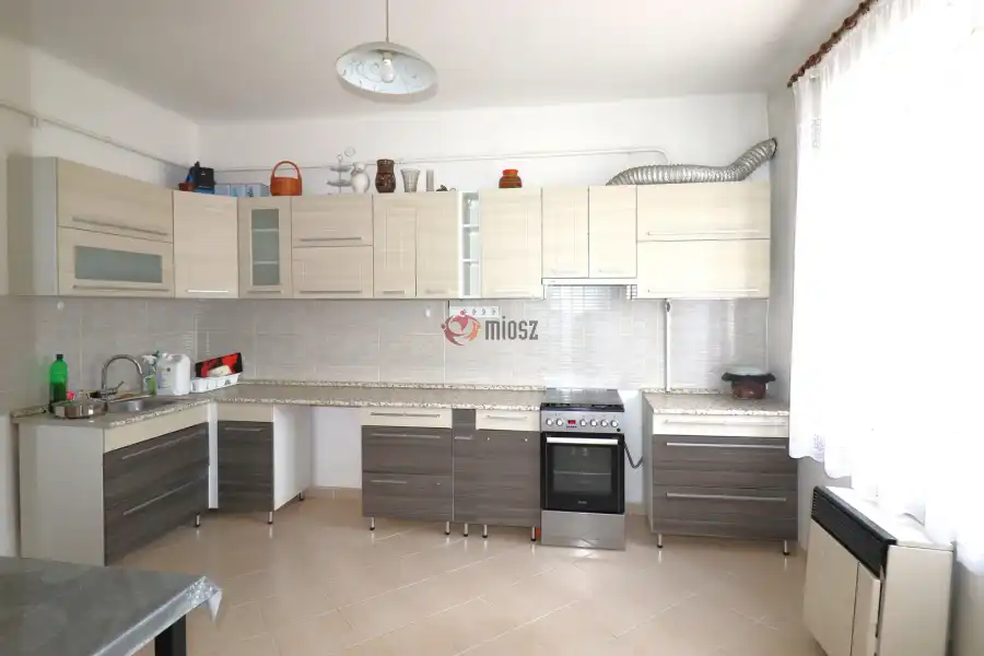 eladó téglalakás, Budapest, XX. kerület