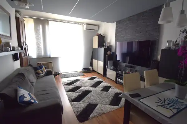 Eladó téglalakás, Budapest, XXI. kerület 2 szoba 55 m² 57.99 M Ft