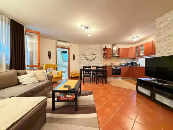 Eladó téglalakás, Dunakeszi 4 szoba 76 m² 93 M Ft