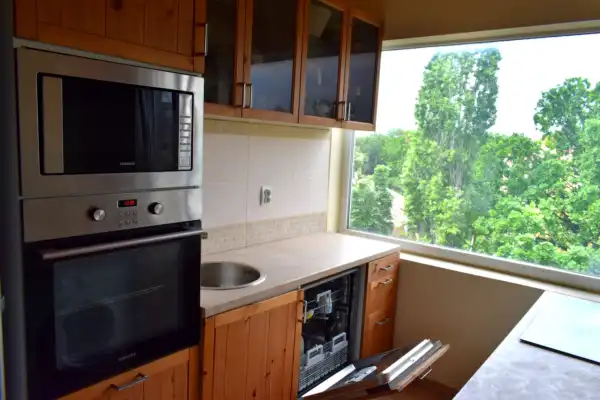 Eladó téglalakás, Dunaújváros 2+2 szoba 58 m² 35.9 M Ft