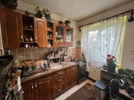 Eladó téglalakás, Dunaújváros 1 szoba 39 m² 26.5 M Ft
