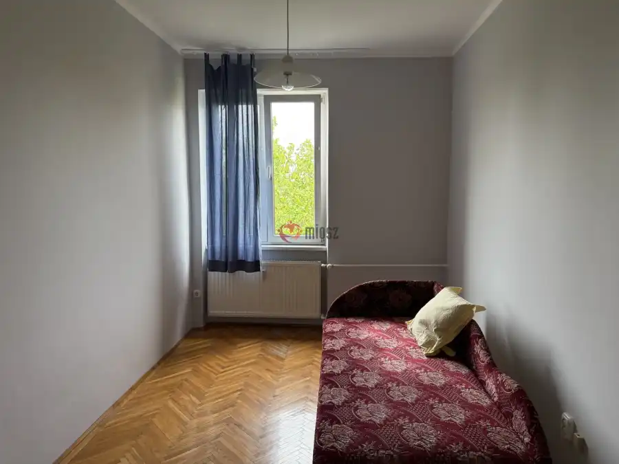 eladó téglalakás, Dunaújváros