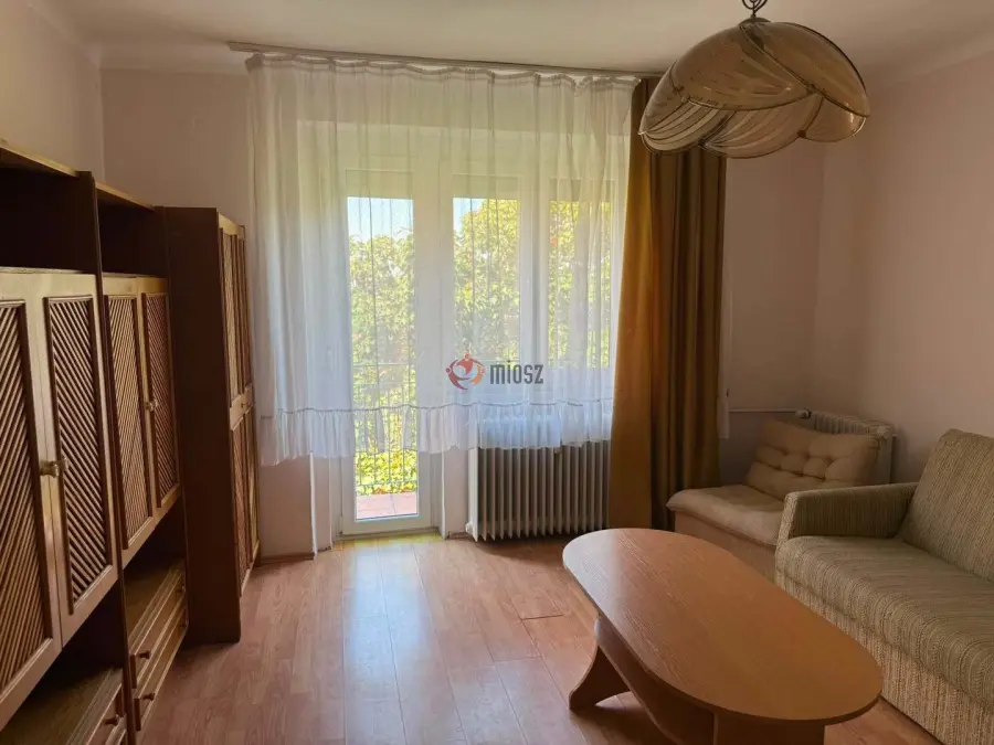 eladó téglalakás, Dunaújváros