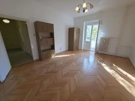 eladó téglalakás, Dunaújváros