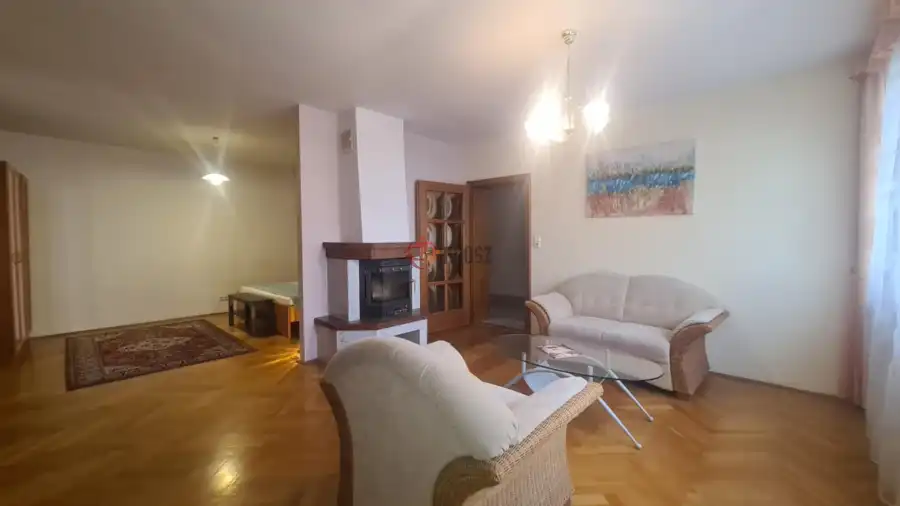 eladó téglalakás, Dunaújváros