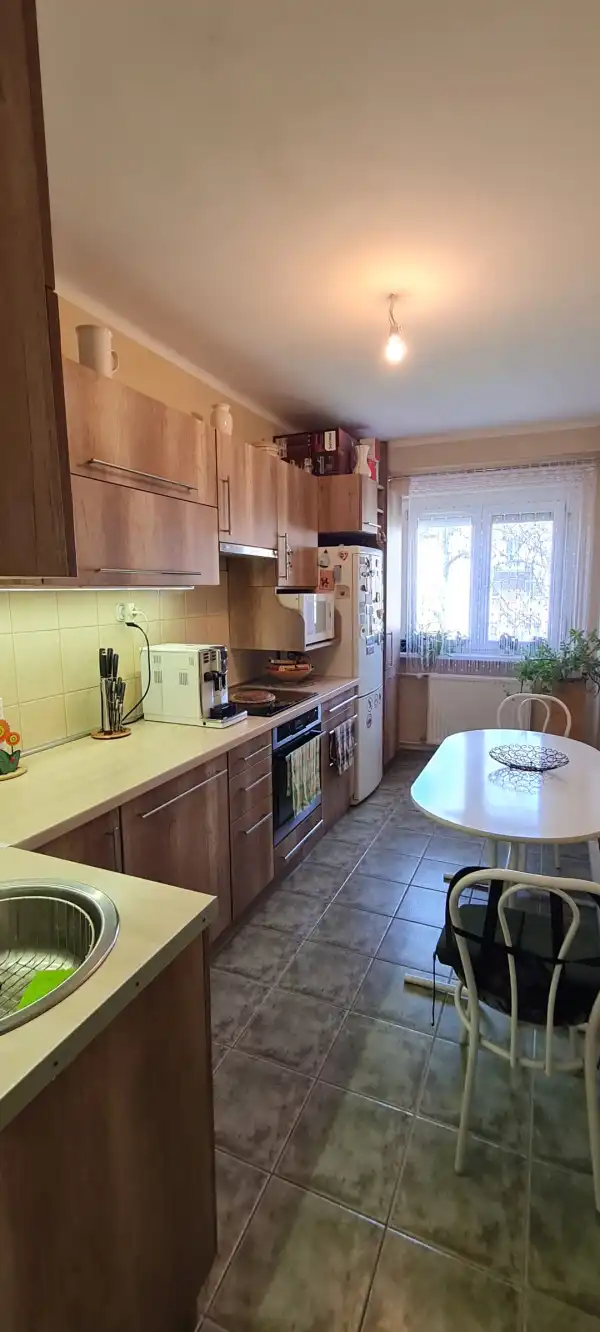Eladó téglalakás, Dunaújváros 2 szoba 56 m² 29.9 M Ft