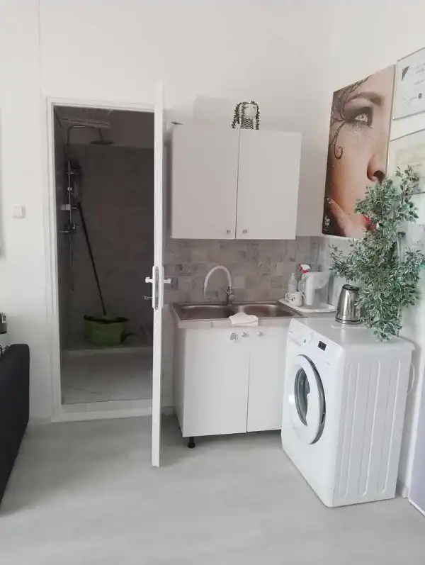 Eladó téglalakás, Dunaújváros 1 szoba 23 m² 23 M Ft