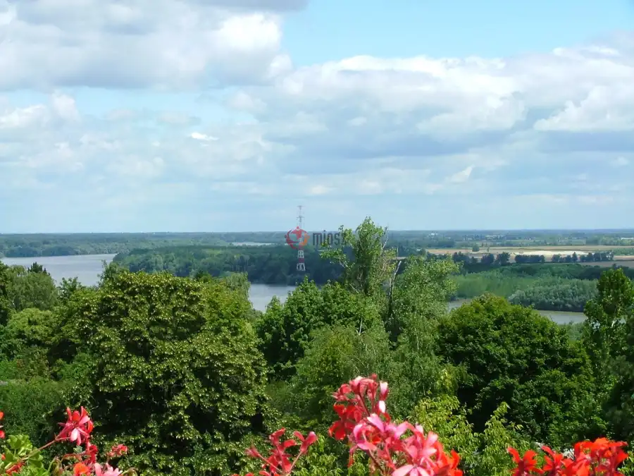 eladó téglalakás, Dunaújváros
