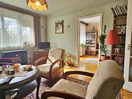 eladó téglalakás, Eger