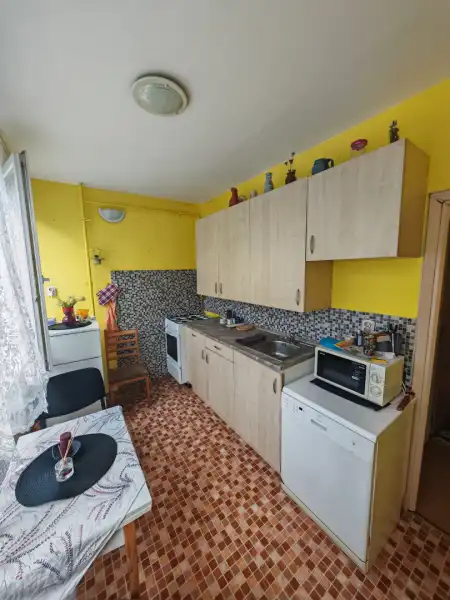 eladó téglalakás, Eger