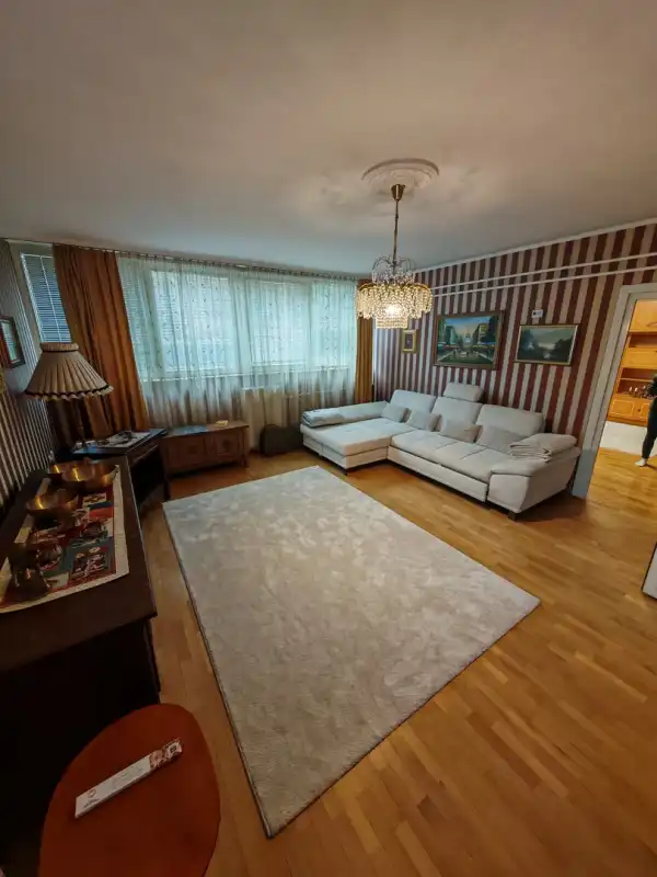 Eladó téglalakás, Eger 3 szoba 108 m² 76 M Ft