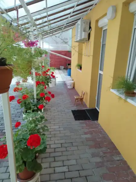 eladó téglalakás, Eger