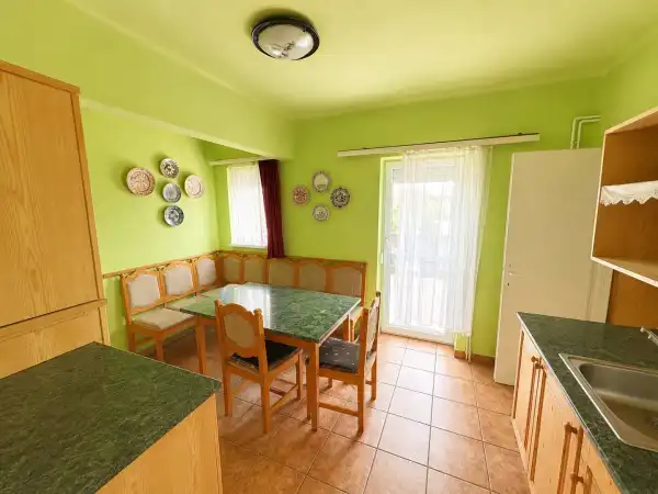 Eladó téglalakás, Eger 3 szoba 74 m² 78 M Ft