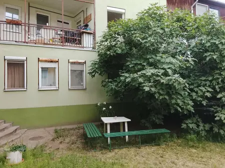 eladó téglalakás, Eger